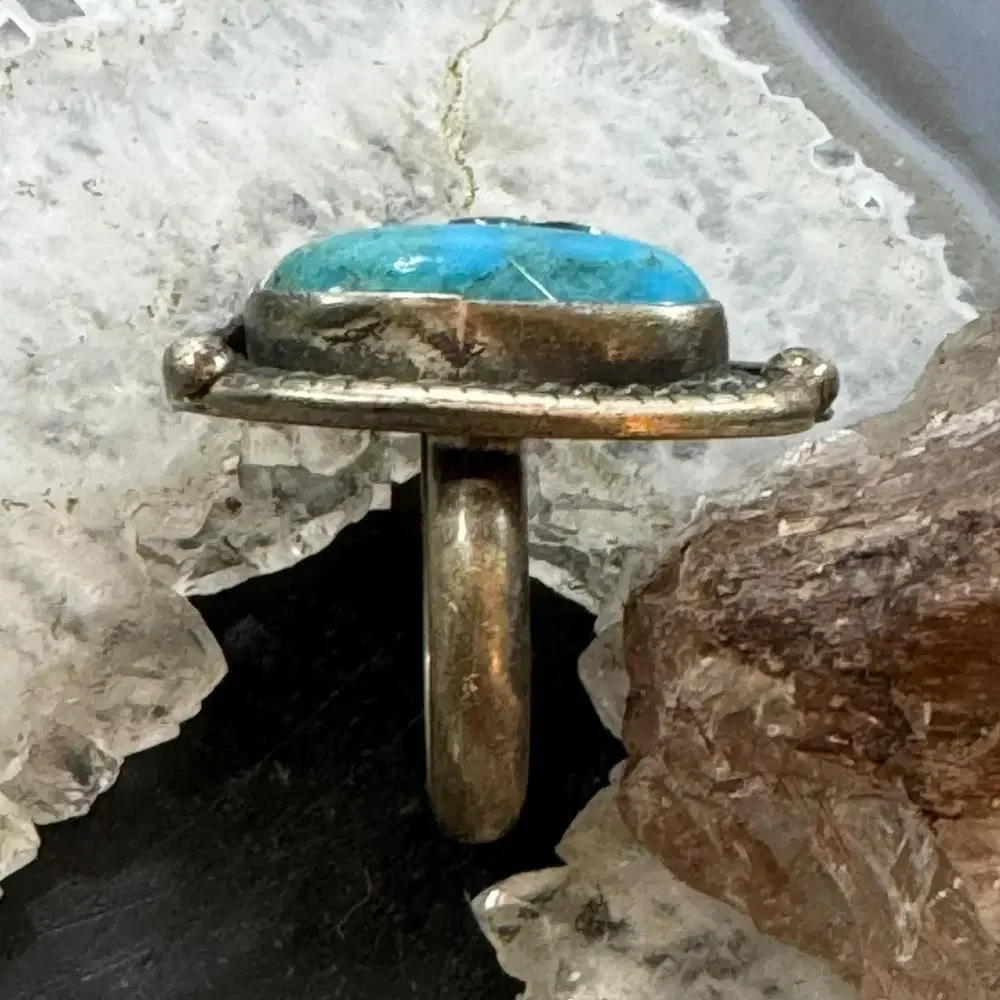 Vintage Native American Silver Turquoise w/Leaf Decoraed Ring Size 6.5 For Women